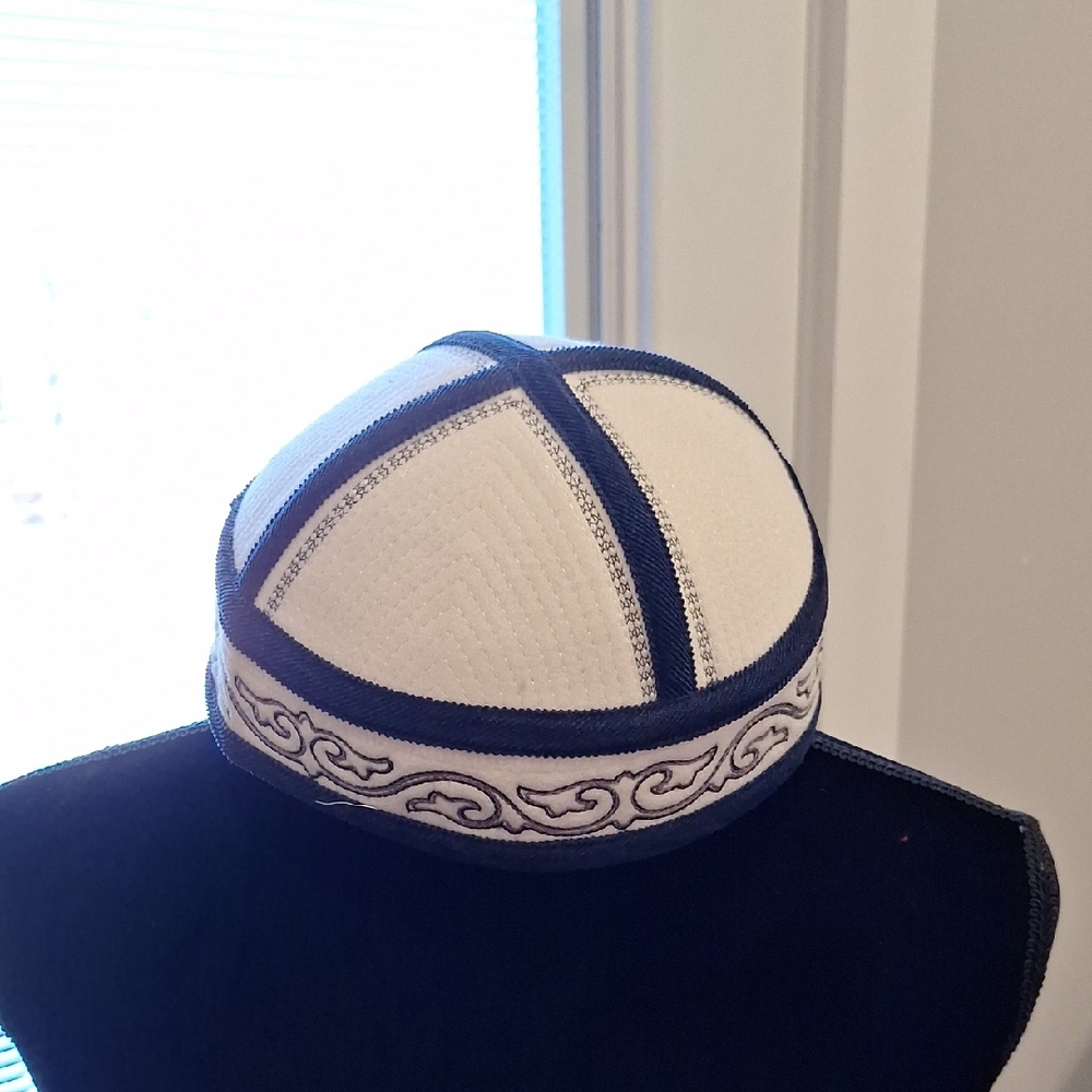 Hand Made White and Blue Uzbec cap